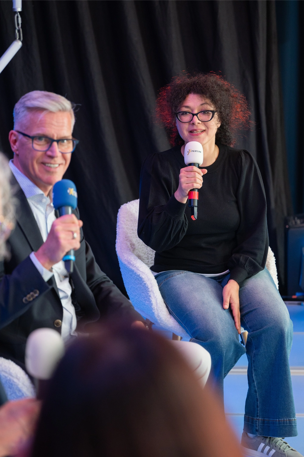 Saya in Space – Coach, Sprecherin – Saya Naumann spricht